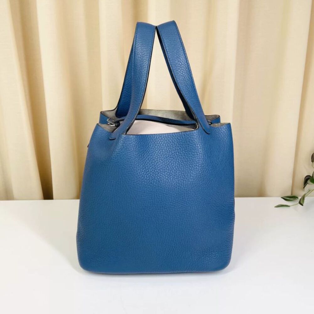Hermès Women Pre-Loved Bag Very Good Condition